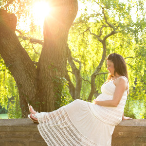 Maternity Photo Shoot at Ringwood Botanical Gardens {Hamilton, NJ Pregnancy Photographer}