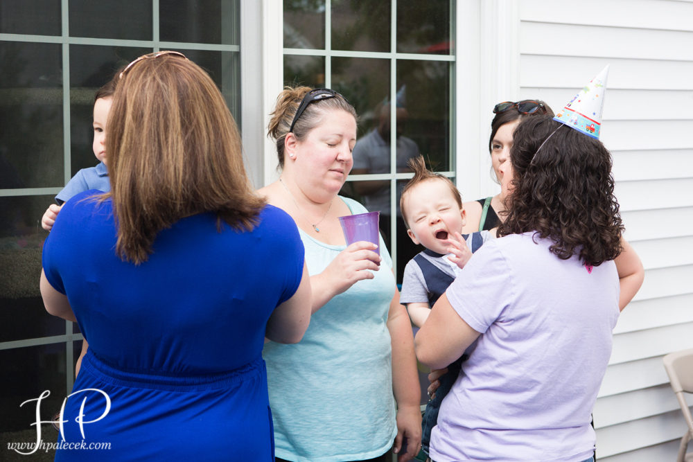 back-yard-1st-birthday-party-hamilton-nj-photographer