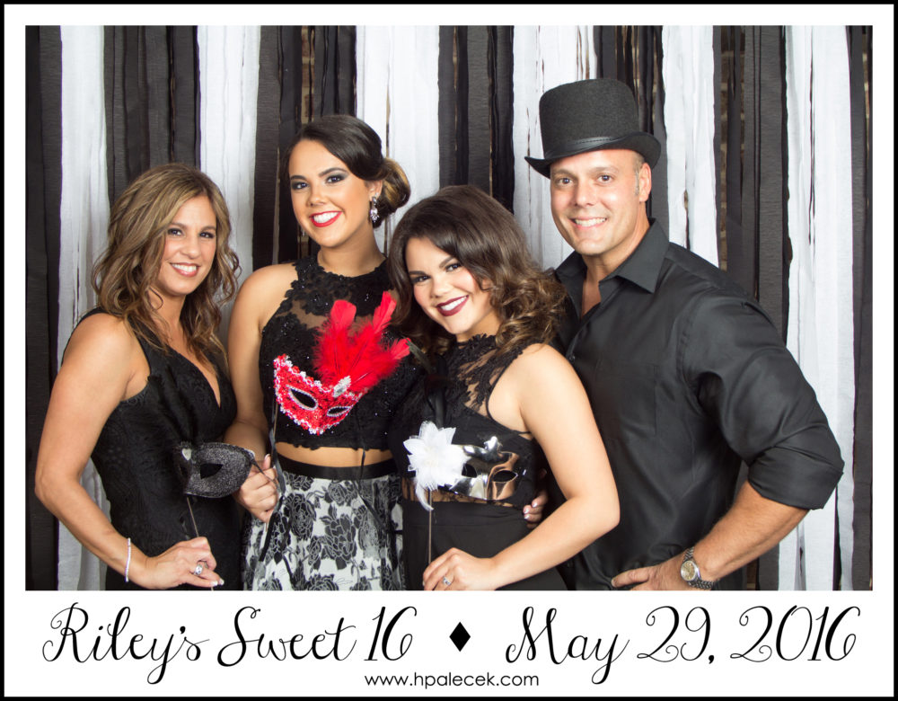 RileysSweet16 Studio Booth-25