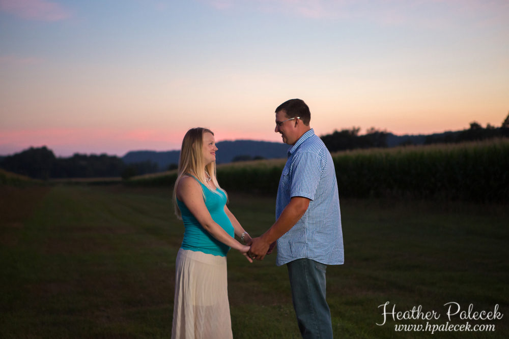 Sunset-Maternity-Photos-West-Rupert-Vermont-Farm