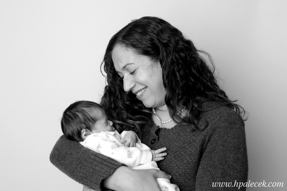 Newborn-Girl-Studio-At-Home-Bordentown-NJ