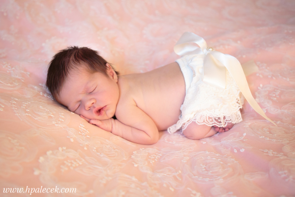 Newborn-Girl-Studio-At-Home-Bordentown-NJ