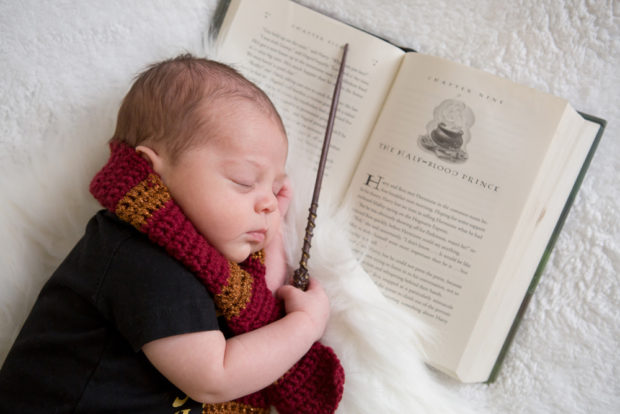 Harry-Potter-Themed-Newborn-Session