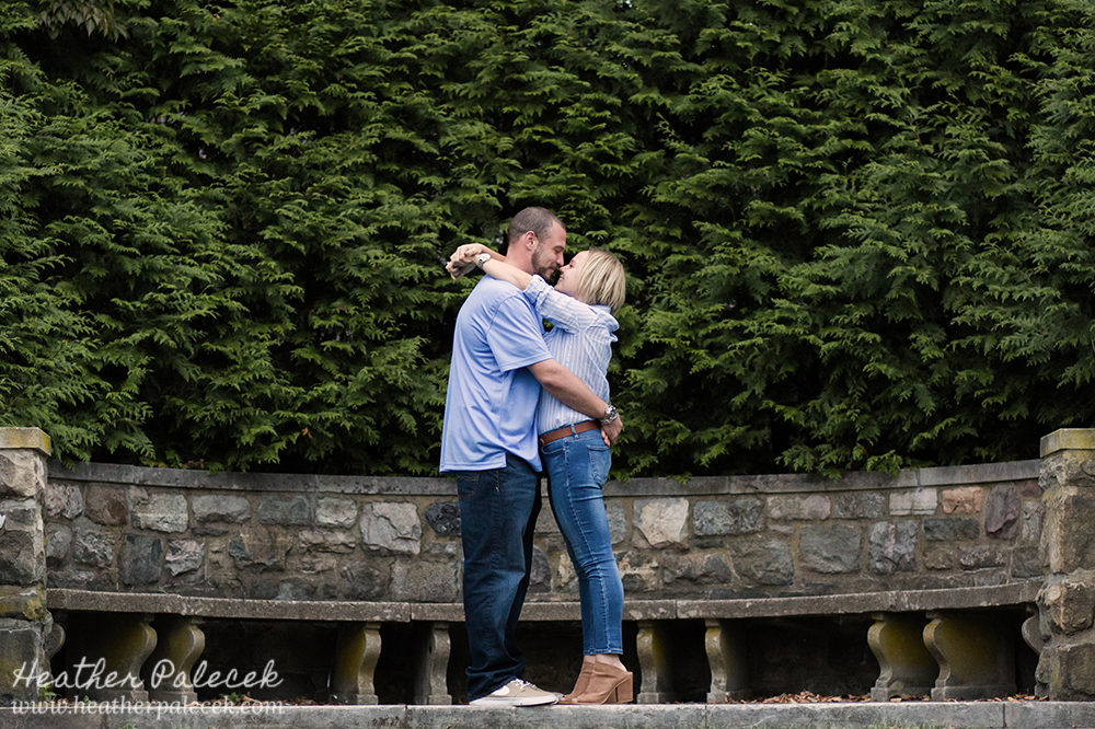 Ringwood-New-Jersey-Botanical-Gardens-Engagement-Photos