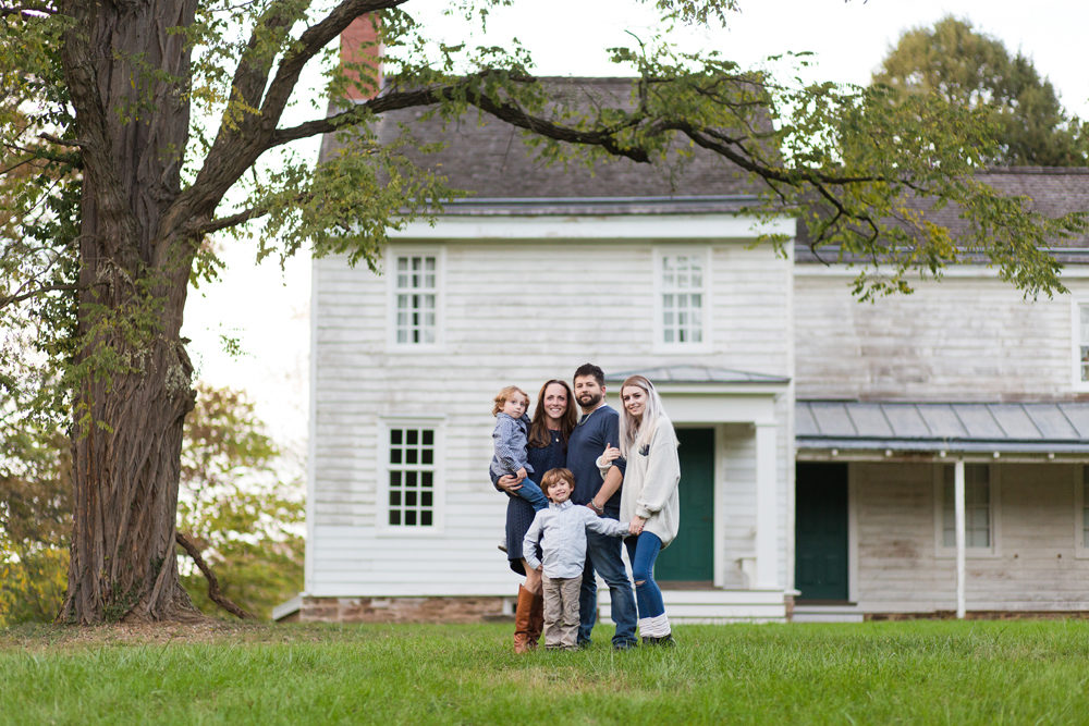 What to Bring to a Family Portrait Session