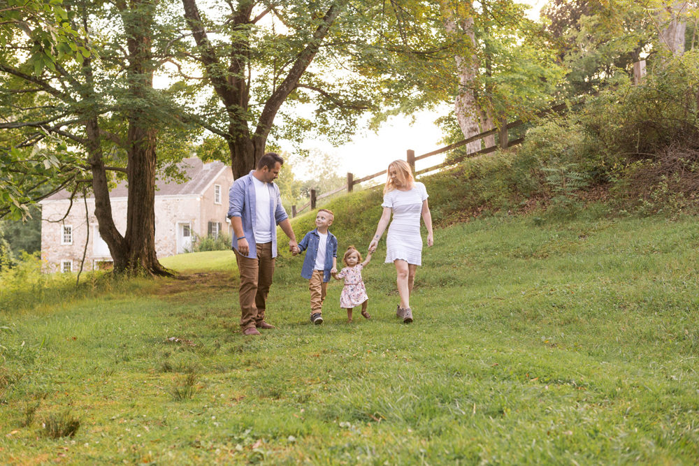 What to Bring to a Family Portrait Session