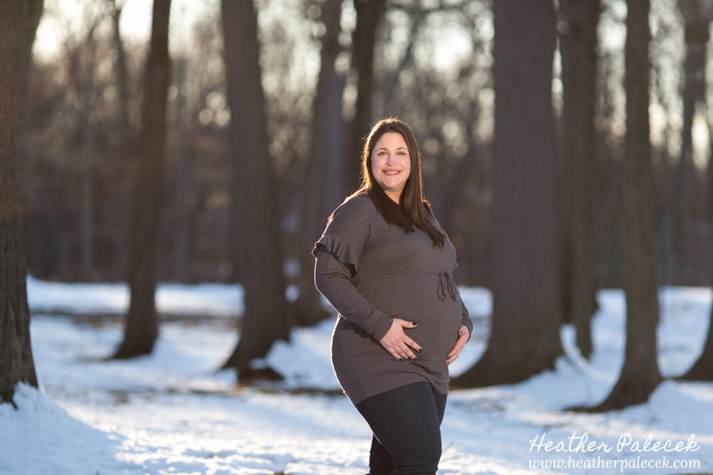 Winter Maternity Photos in Woods