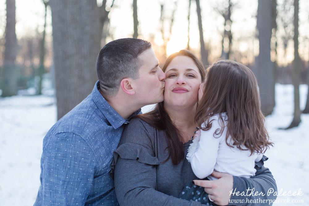 Winter Family Photos in Woods