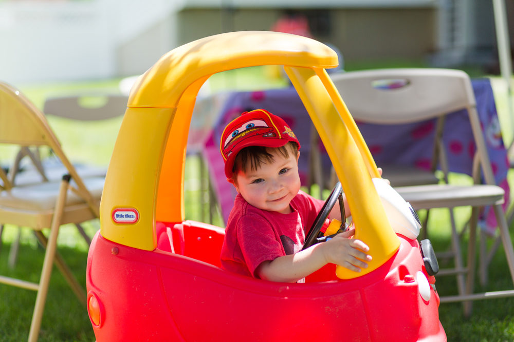 kids backyard birthday party