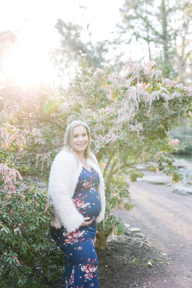 Maternity Session Sayan Gardens