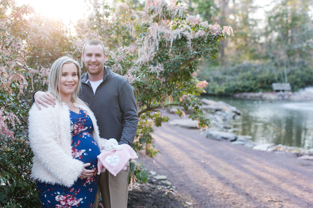 Maternity Session Sayan Gardens