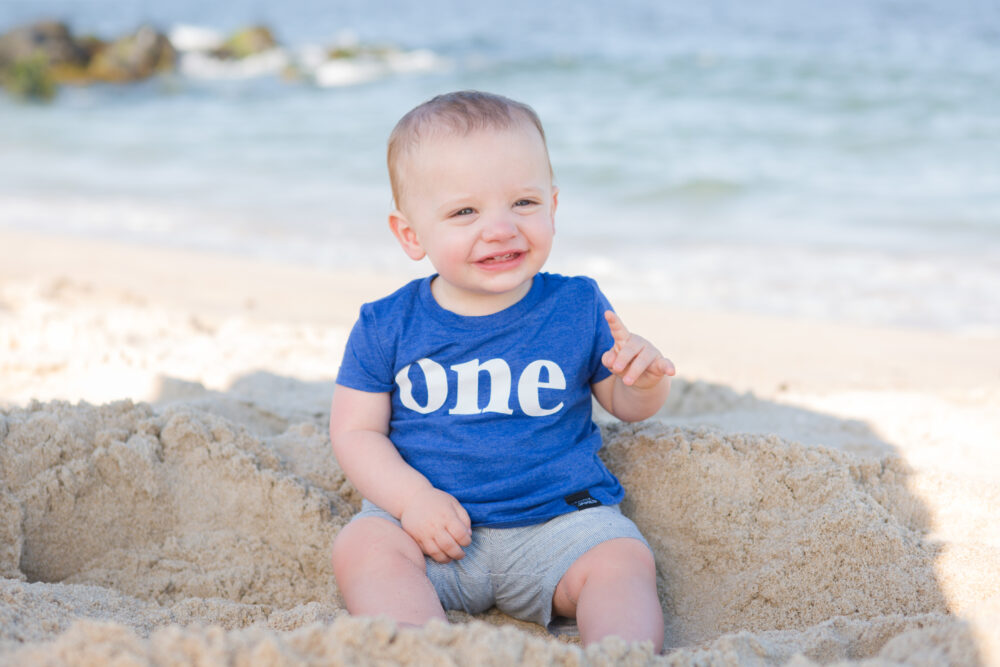 one year old portrait session at the nj beach