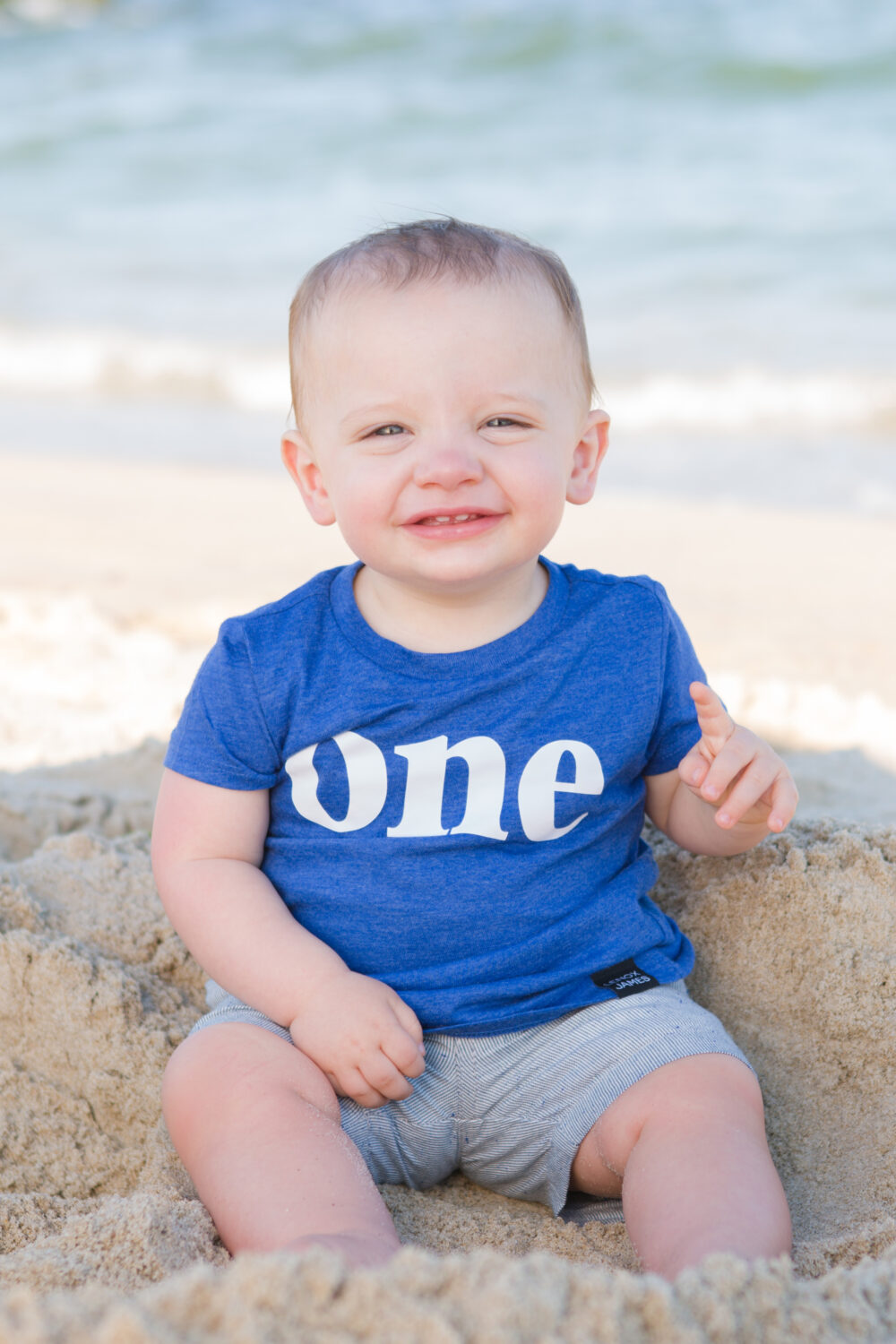 one year old portrait session at the nj beach